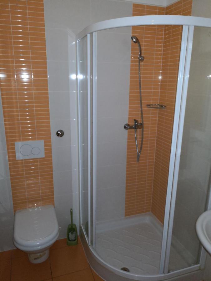 Gostilna Pri Dragici, Gostilna S Prenocisci, D.O.O. Hotel Sezana Ngoại thất bức ảnh