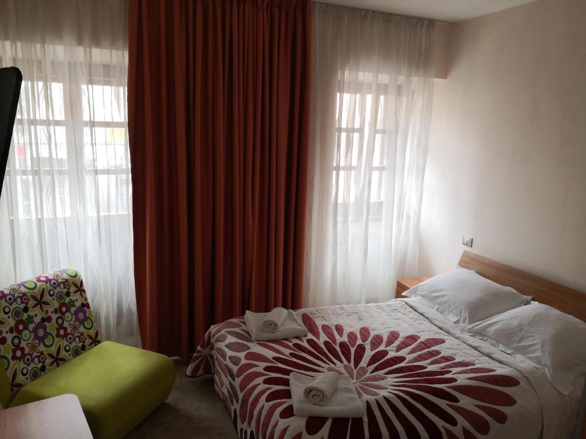 Gostilna Pri Dragici, Gostilna S Prenocisci, D.O.O. Hotel Sezana Ngoại thất bức ảnh