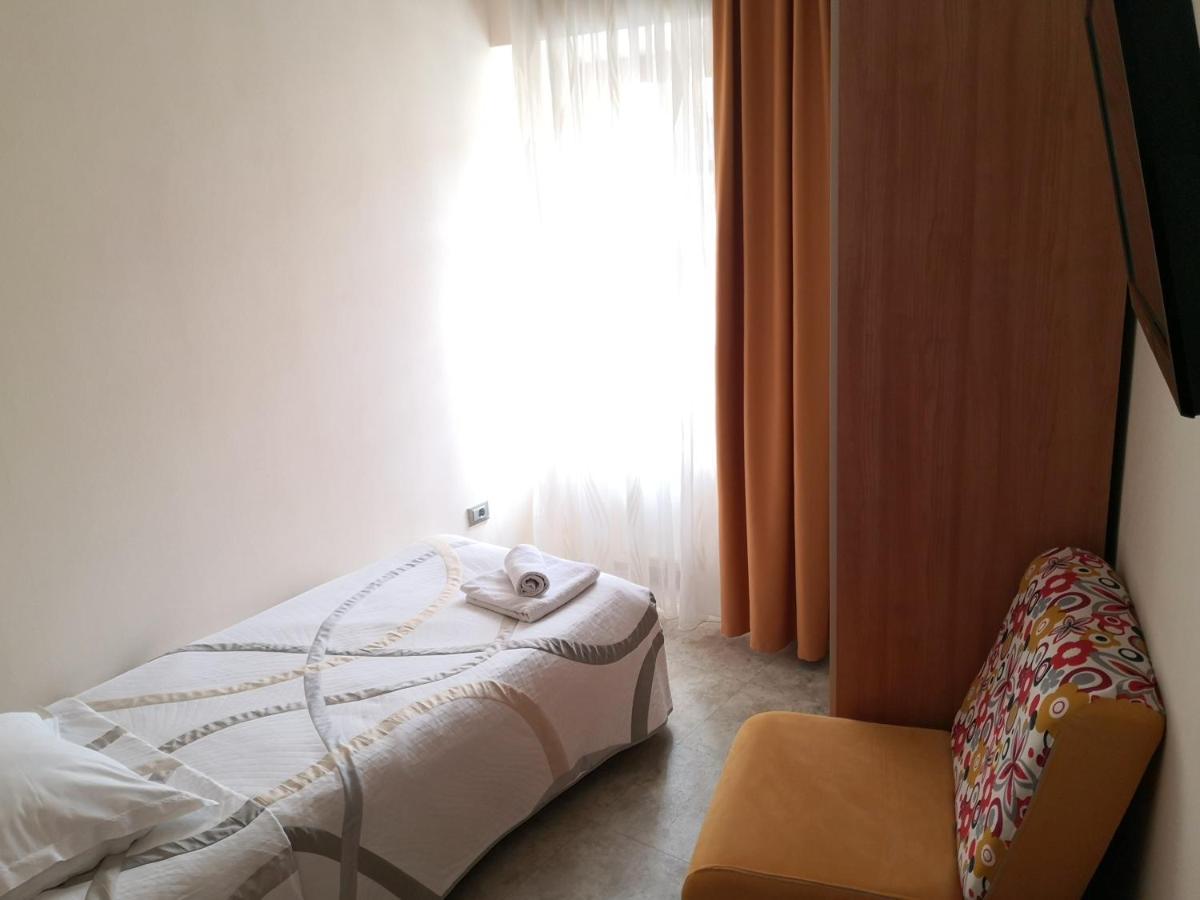 Gostilna Pri Dragici, Gostilna S Prenocisci, D.O.O. Hotel Sezana Ngoại thất bức ảnh